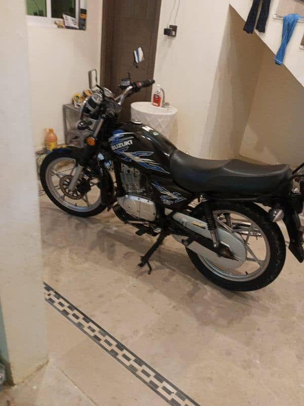 Suzuki 150 SE 15