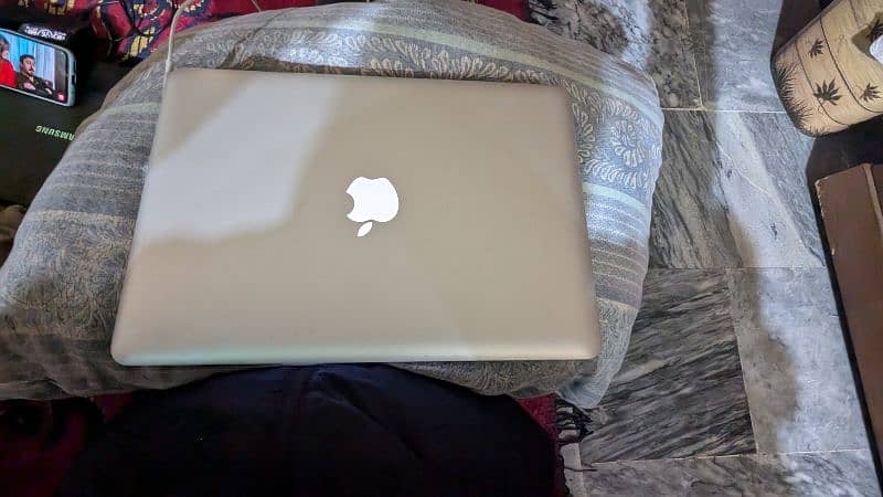 MacBook pro 2