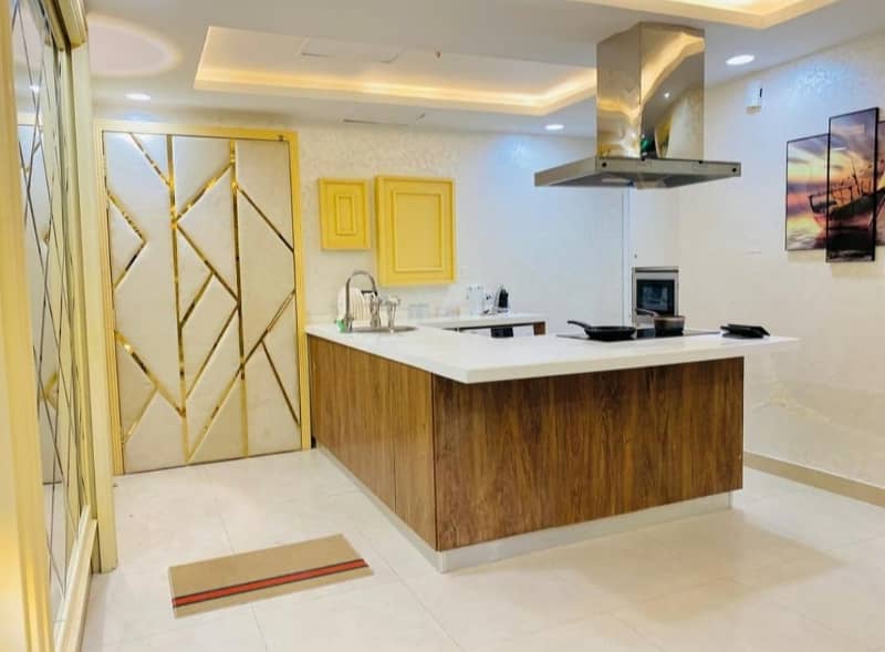 Daily Basis Hotel Apartments Available Gold Crest apartment DHA LAHORE 3