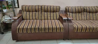 Modern Design Sofa Set in Excellent Condition for Sale