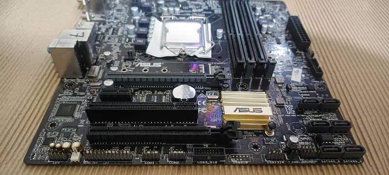 Motherboard (Core i7 6th and 7th Generation supported) 0