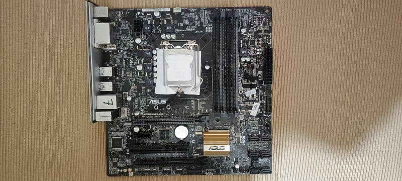 Motherboard (Core i7 6th and 7th Generation supported) 6