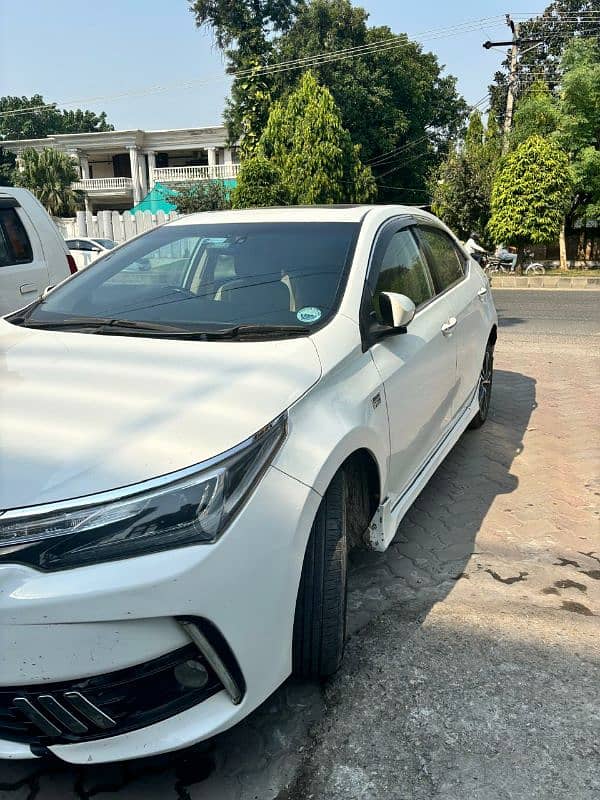 Toyota Altis Grande 2018 0