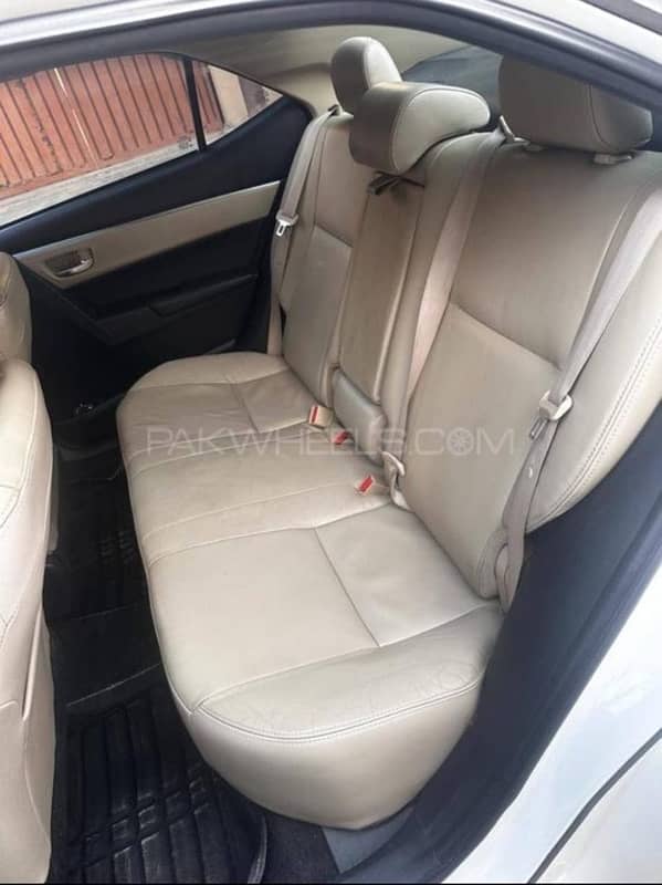 Toyota Corolla Grande 1.8 2016 7