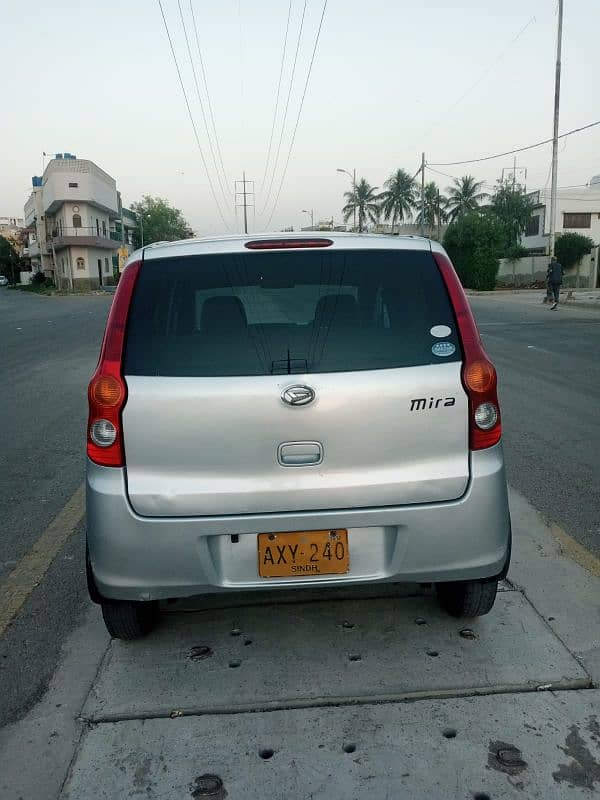 Daihatsu Mira 2011 9