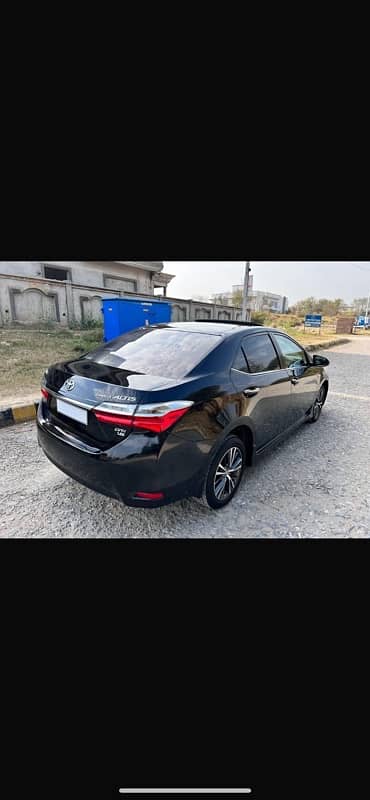 Toyota Altis Grande 2017 0