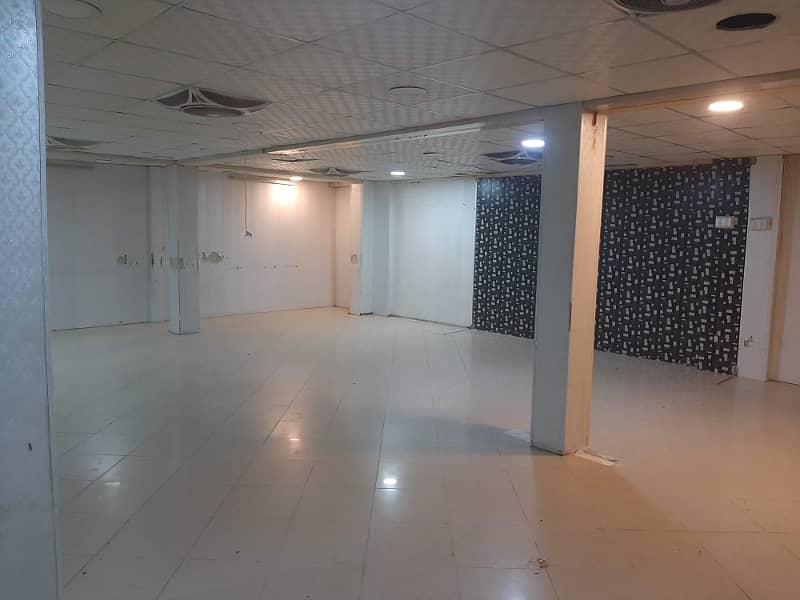 G/11 markaz ground floor 1452sq dubel shop available for rent 2