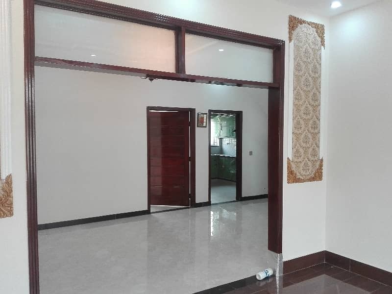 A 1 Kanal House Located In Wapda Town Phase 1 - Block D2 Is Available For sale 5