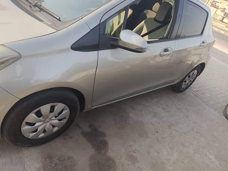 Toyota Vitz 2013 2