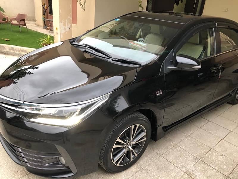 Toyota Altis Grande 2019 4