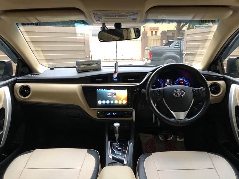 Toyota Altis Grande 2019 12