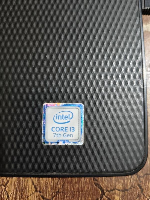 Dell 7th Generation Core i3 inspiron 3581 1