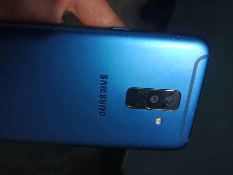 Samsung Galaxy A6 plus 6