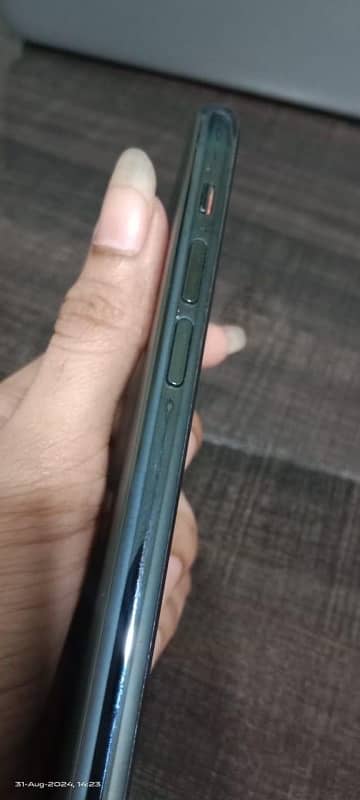 iPhone 11 Pro pta 2