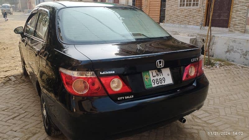 Honda City IDSI totally oregnal 2006 4