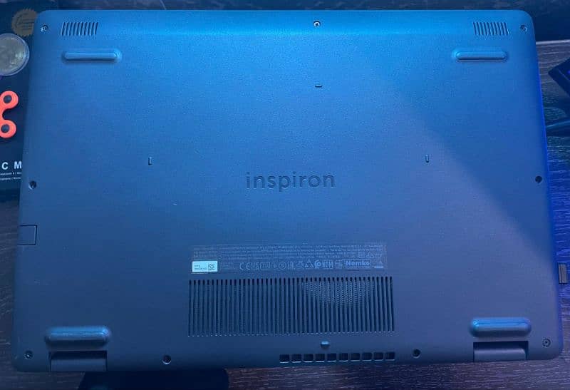 DELL Inspiron 3501 4