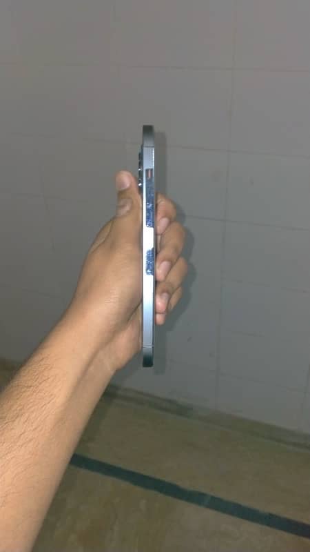 IPHONE 12 PRO MAX NON PTA 128 GB 4