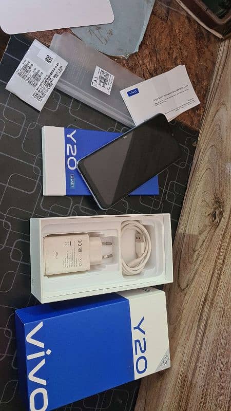 Vivo y20 full Box 8