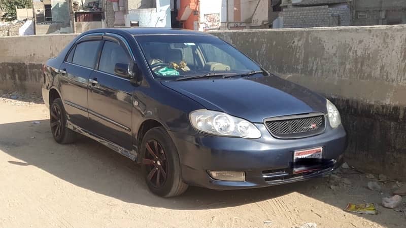 Toyota Corolla Altis 2005 5