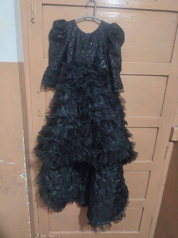 Black Elegant long tail frock 3