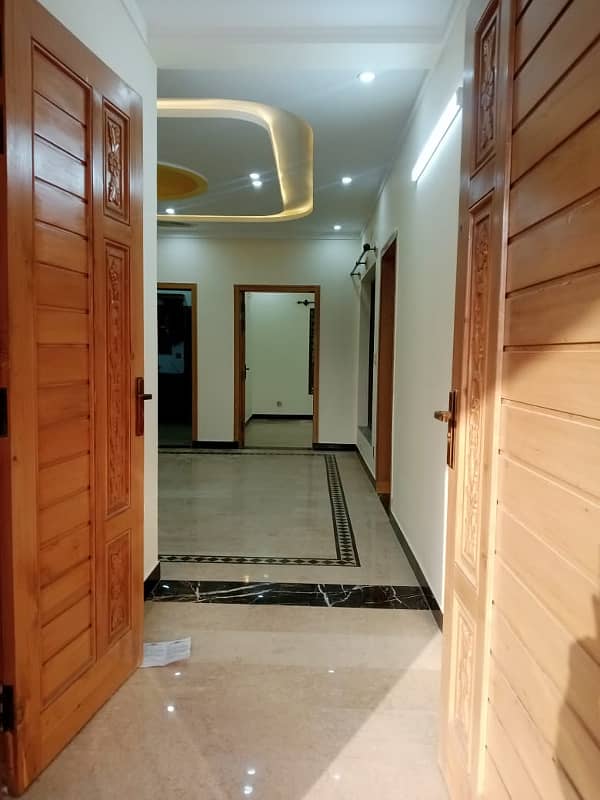 20 Marla upper portion for rent in F-15 Islamabad 3