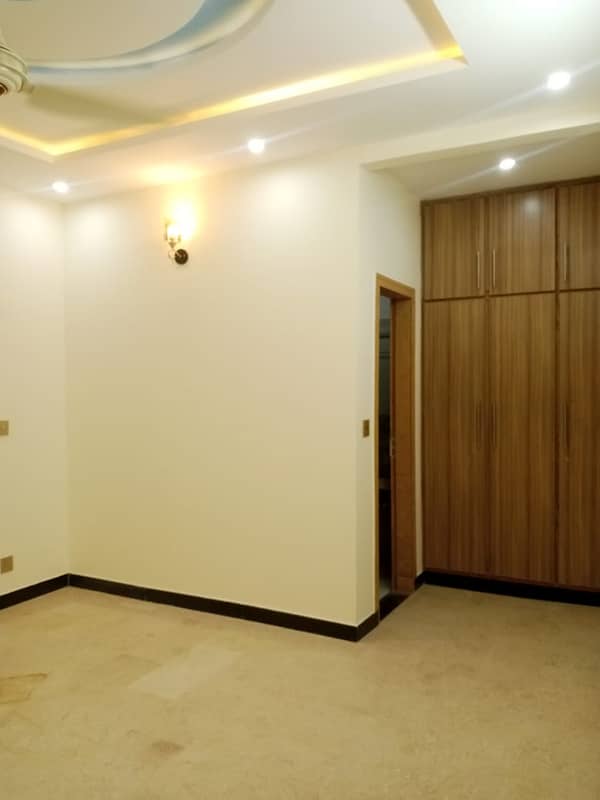 20 Marla upper portion for rent in F-15 Islamabad 7