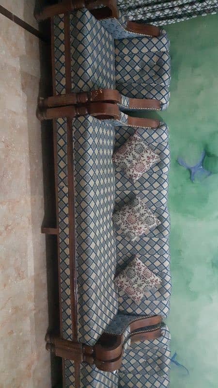 Wooden Sofa Set 0