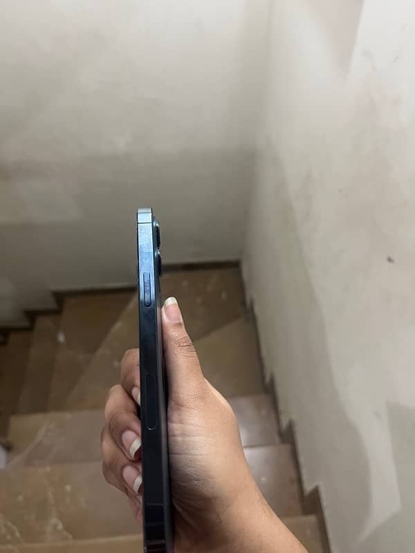 iphone 12 pro max 128gb pta approved 4