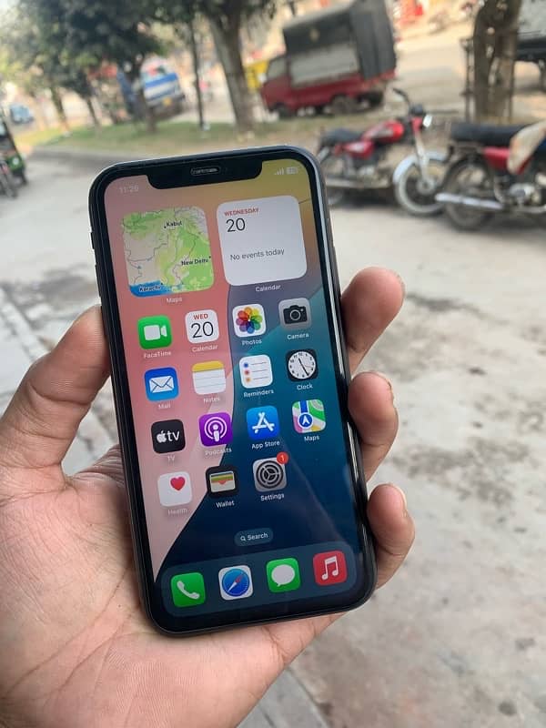 iPhone 11 factory unlock 1