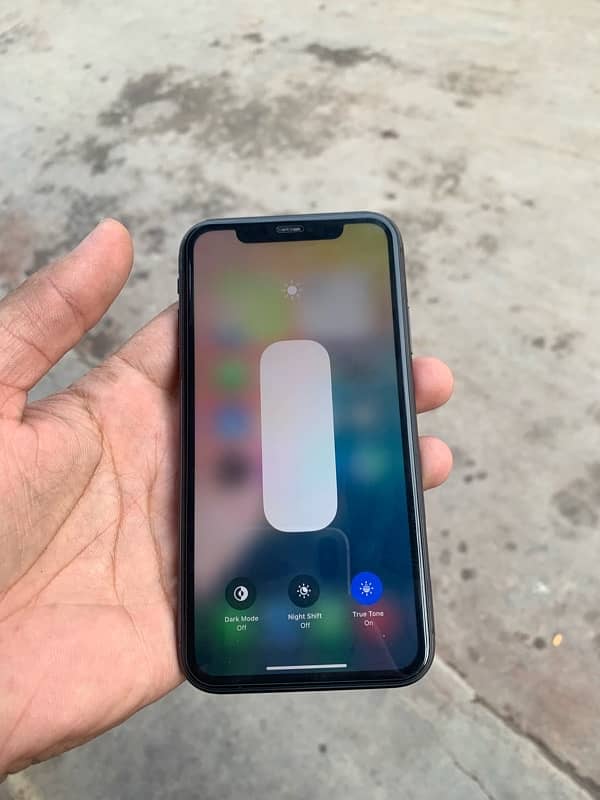 iPhone 11 factory unlock 2