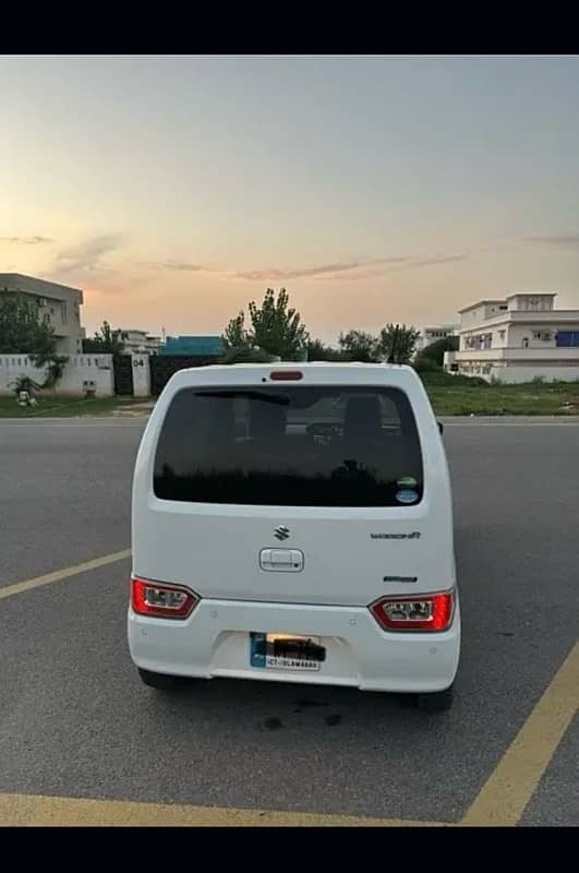 Suzuki Wagon R 2024 1