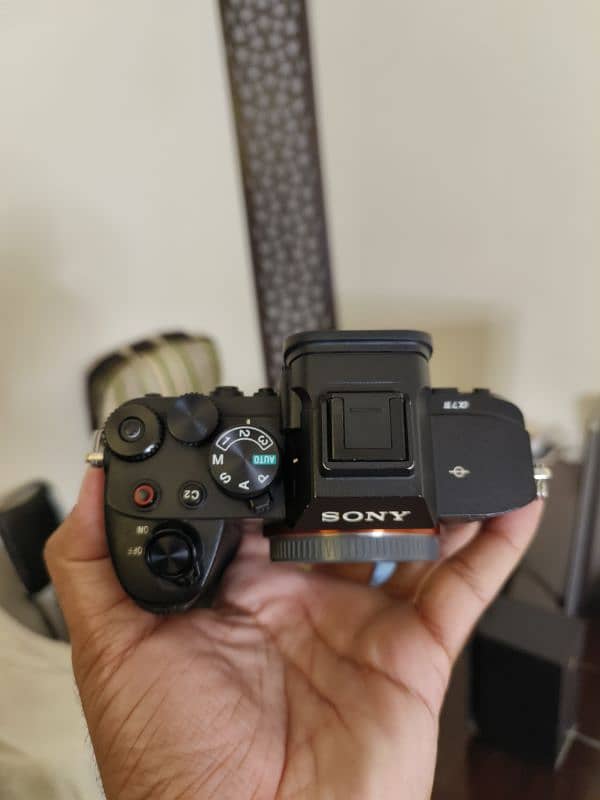 Sony A7iv body 4