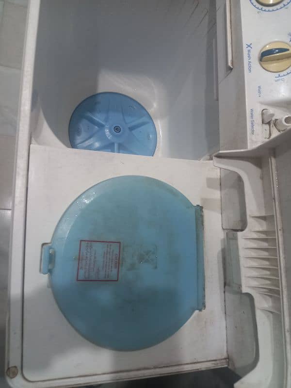 Dawlance washing machine 0