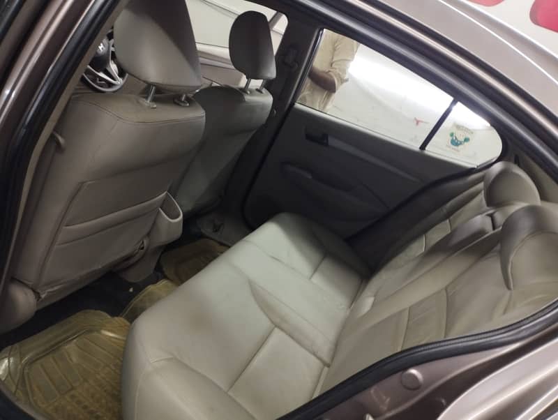 Honda City Aspire 1.5 auto 2015 1pcs touchup 7