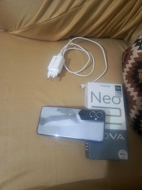 TECHNO POVA NEW 2 ALL OK NO ANAY FAULT WITH BOX  AND CHARGER 10.10 1