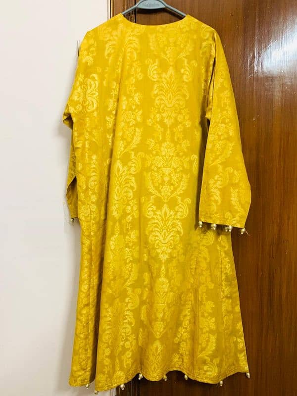 khaadi formal wear - 8 SIZE - 2 peice 4