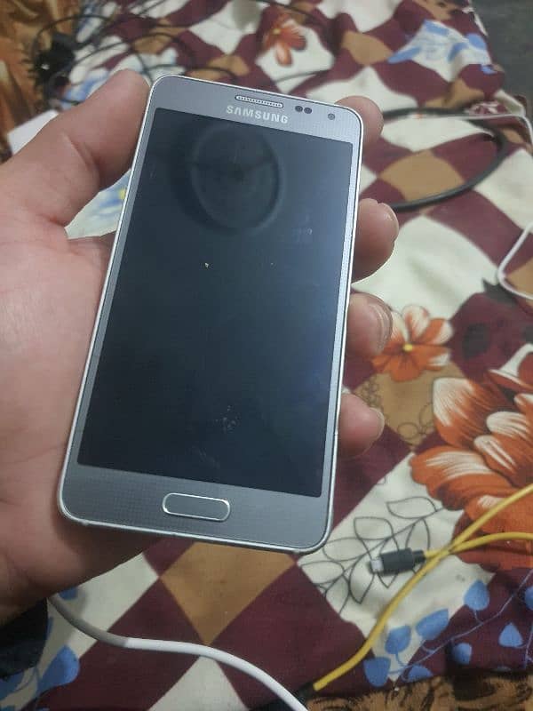 Samsung alpha Pta aprov 32 gb 2