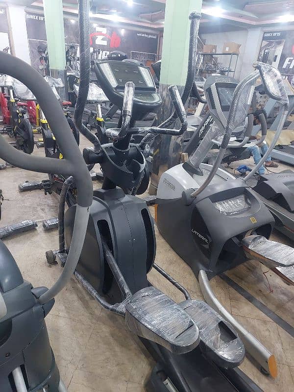 Elleptical / Treadmills / Recumbent bike / Upright cycle / Homegym 8