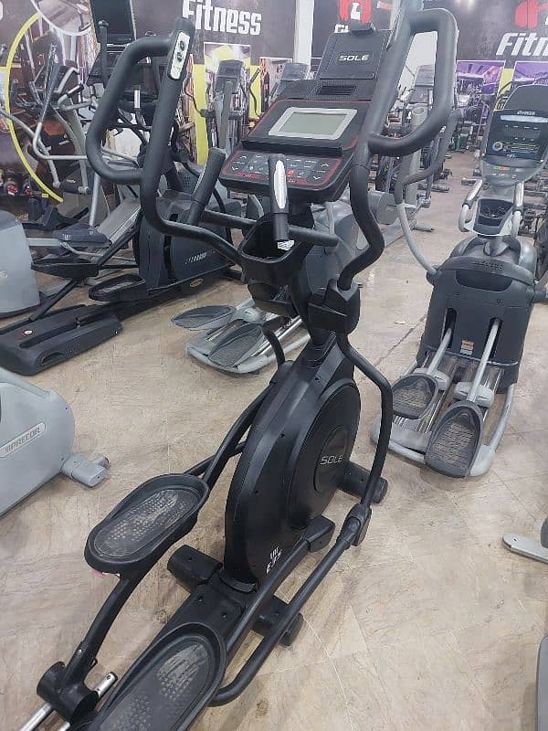 Elleptical / Treadmills / Recumbent bike / Upright cycle / Homegym 11