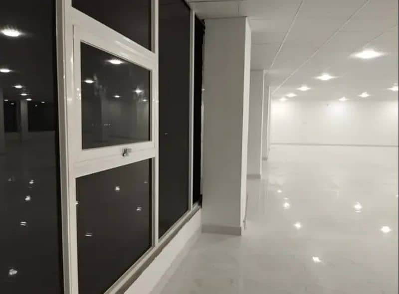 11000 sqft Floor For Corporate Offices Institutes software call center 2