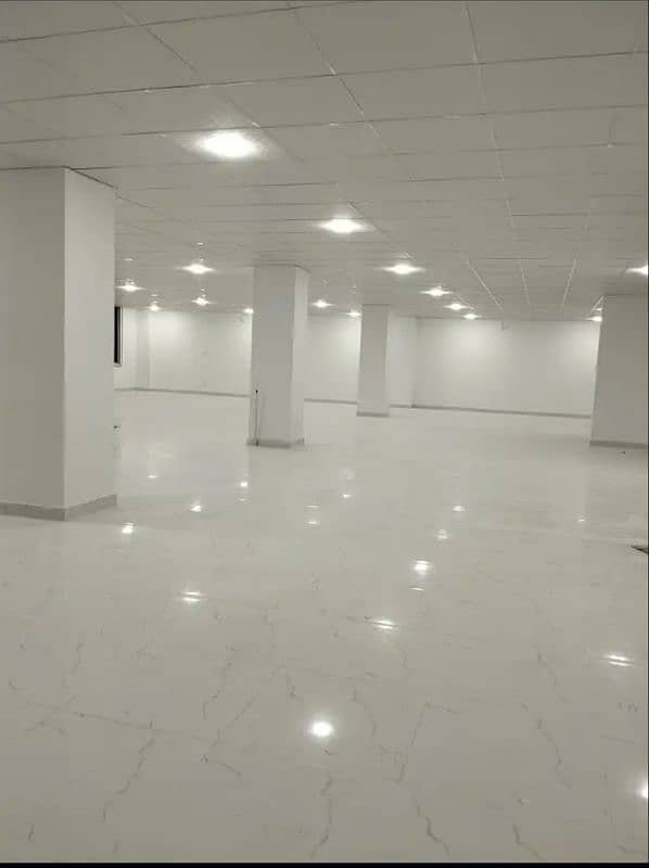 11000 sqft Floor For Corporate Offices Institutes software call center 7