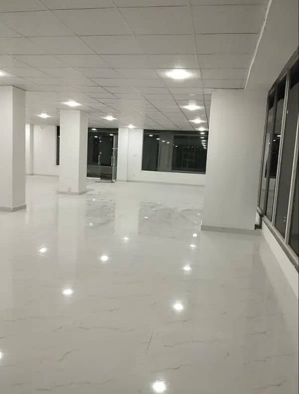 11000 sqft Floor For Corporate Offices Institutes software call center 12