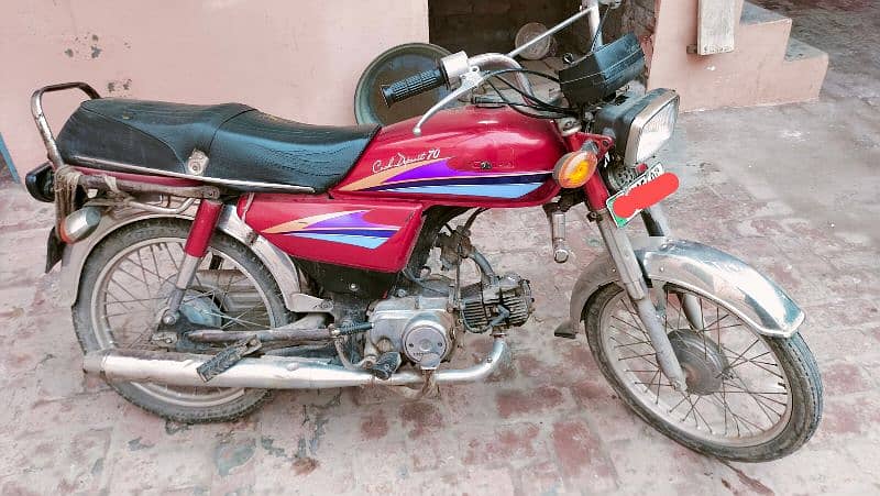 Honda CD 70 9 modle  urgent sell 0