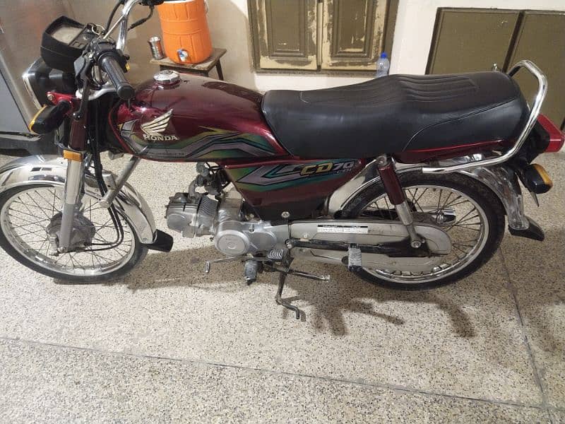 Honda CD 70 for sale 6