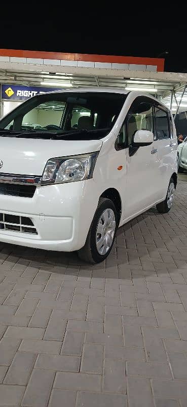 Daihatsu Move 2013 3