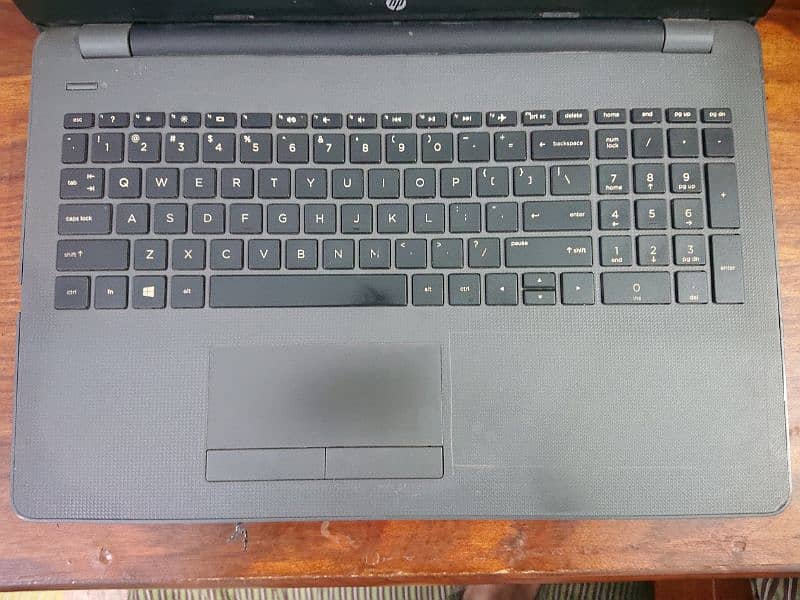 HP Laptop condition 9/10 4