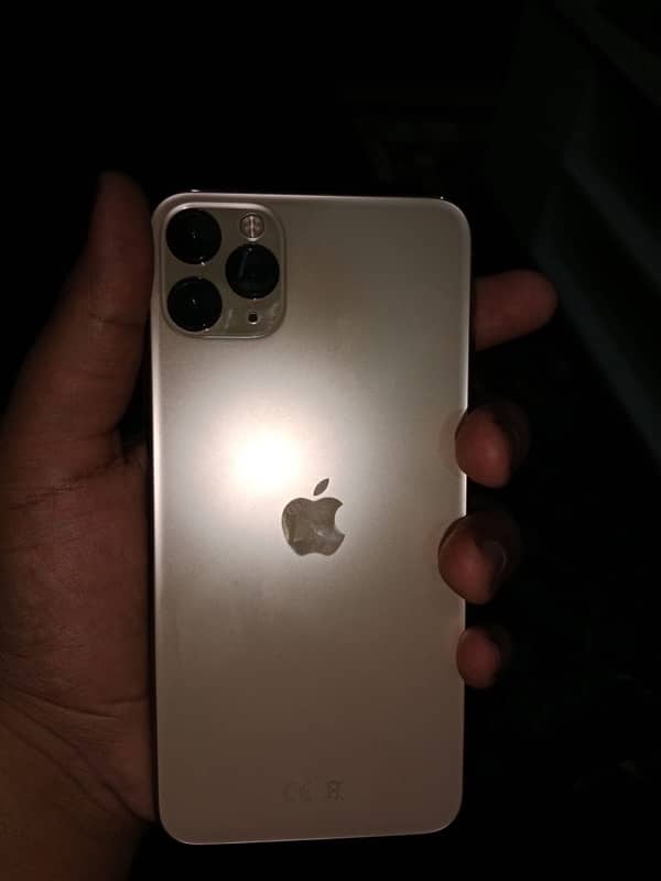 iphone 11  pro max 0