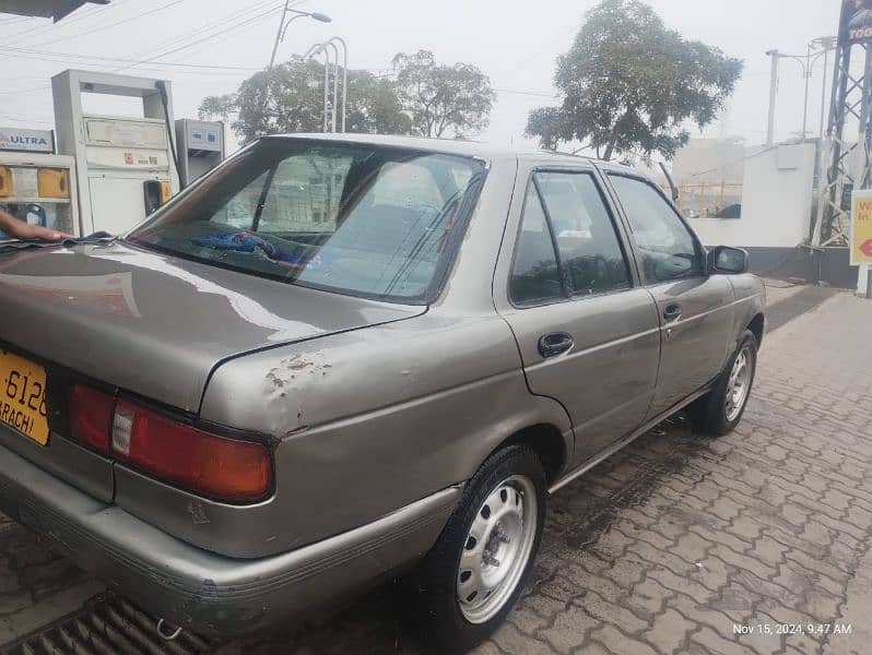 Nissan Sunny 1990 2