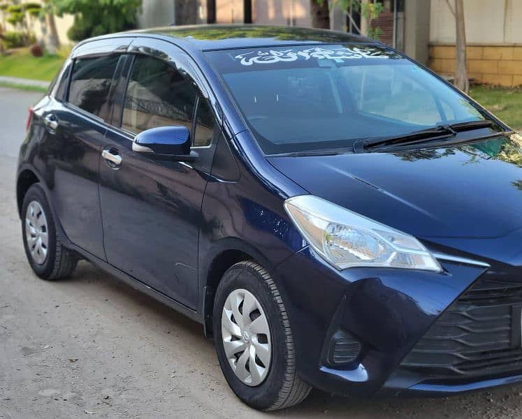 Toyota Vitz 2018 4