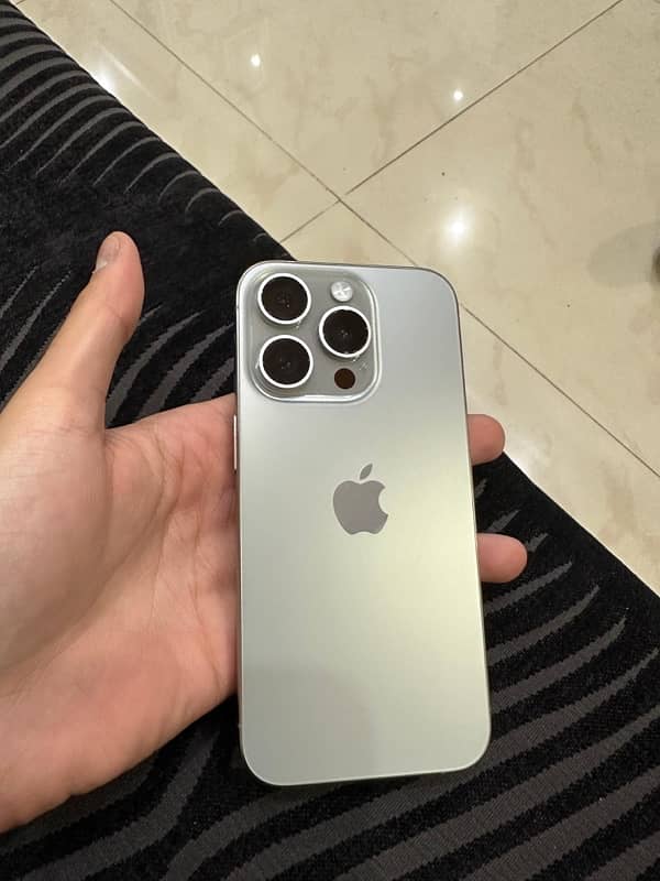 Iphone 15 pro 256GB natural titanium non pta fu 1